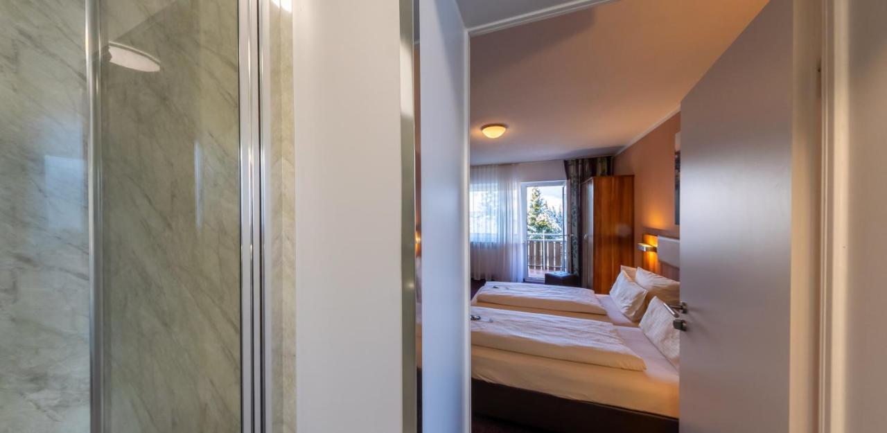 Hotel Loewen