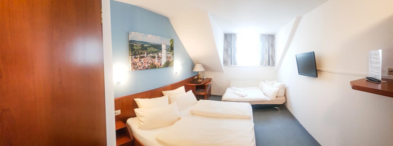 Loewen Hotel